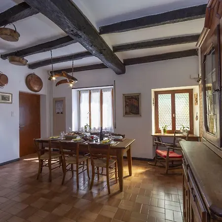 Apartment Bellavista Albonago